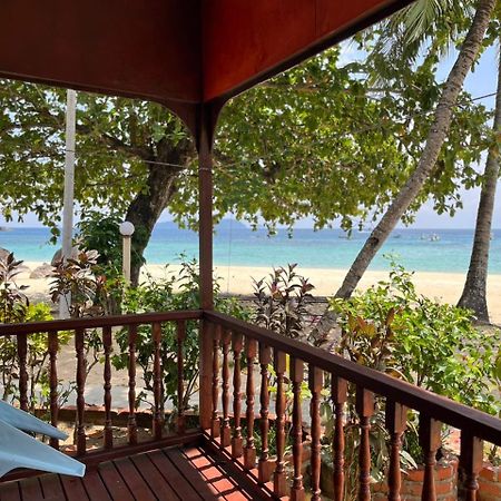 Salang Sayang Resort , Pulau Tioman Kampong Ayer Batang Exterior foto
